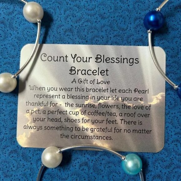 Gift of Love Blessing Bracelet Cream/pearl stretchy scripturecard Medium 7"-7.5" - Picture 5 of 8